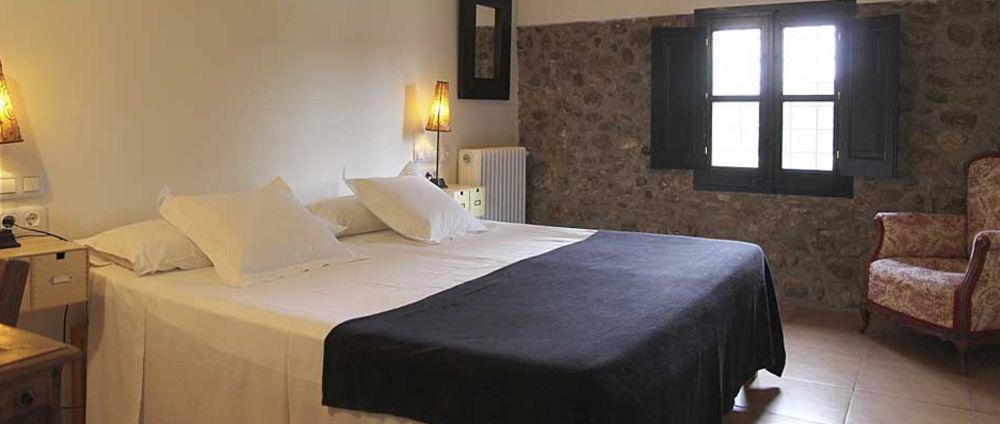 Hostal Nou De Crespia ภายนอก รูปภาพ