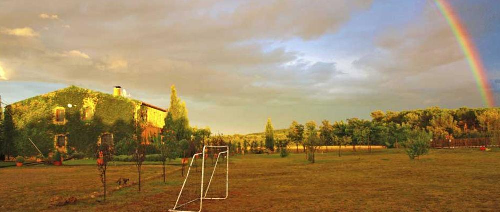 Hostal Nou De Crespia ภายนอก รูปภาพ