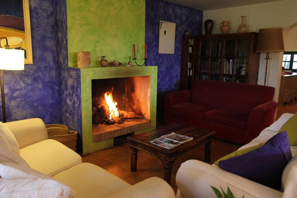 Hostal Nou De Crespia ภายนอก รูปภาพ